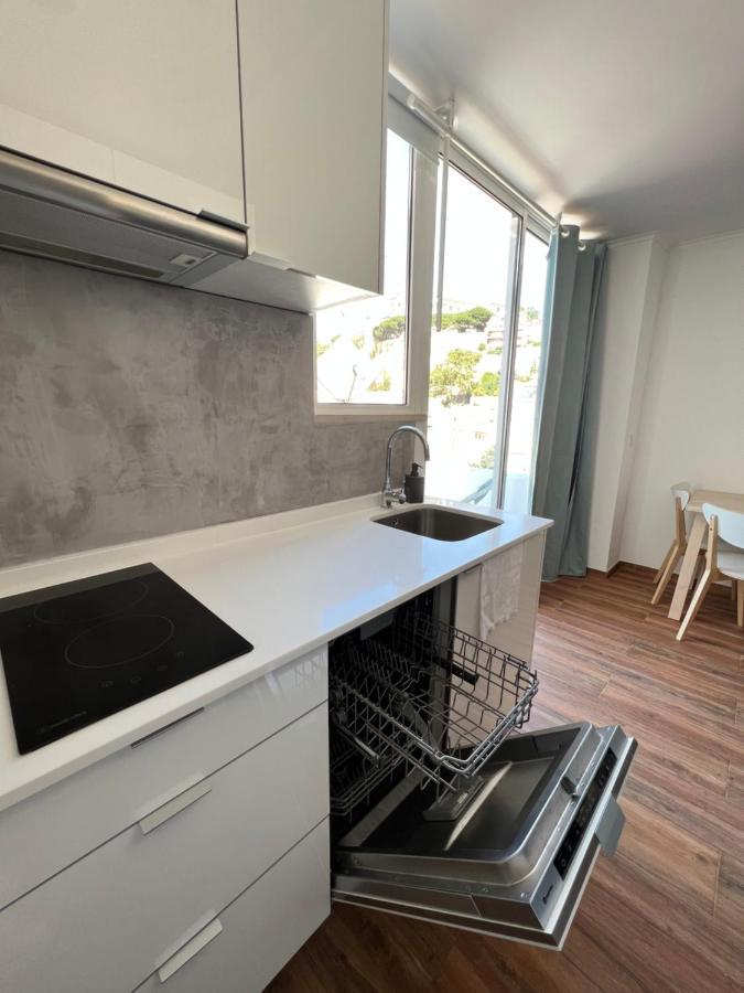 Apartment mit Balkon